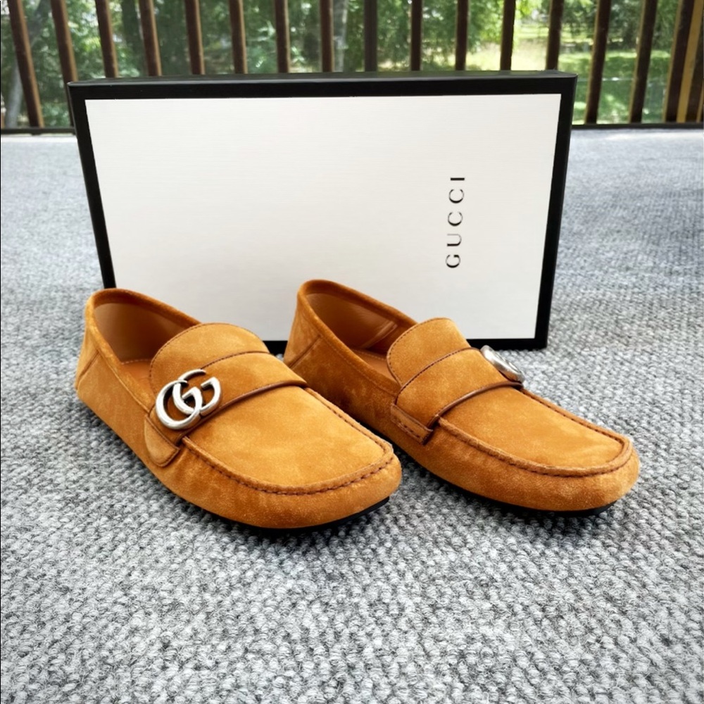 ❌ SOLD ❌ GUCCI Suede Mens Driver Loafers